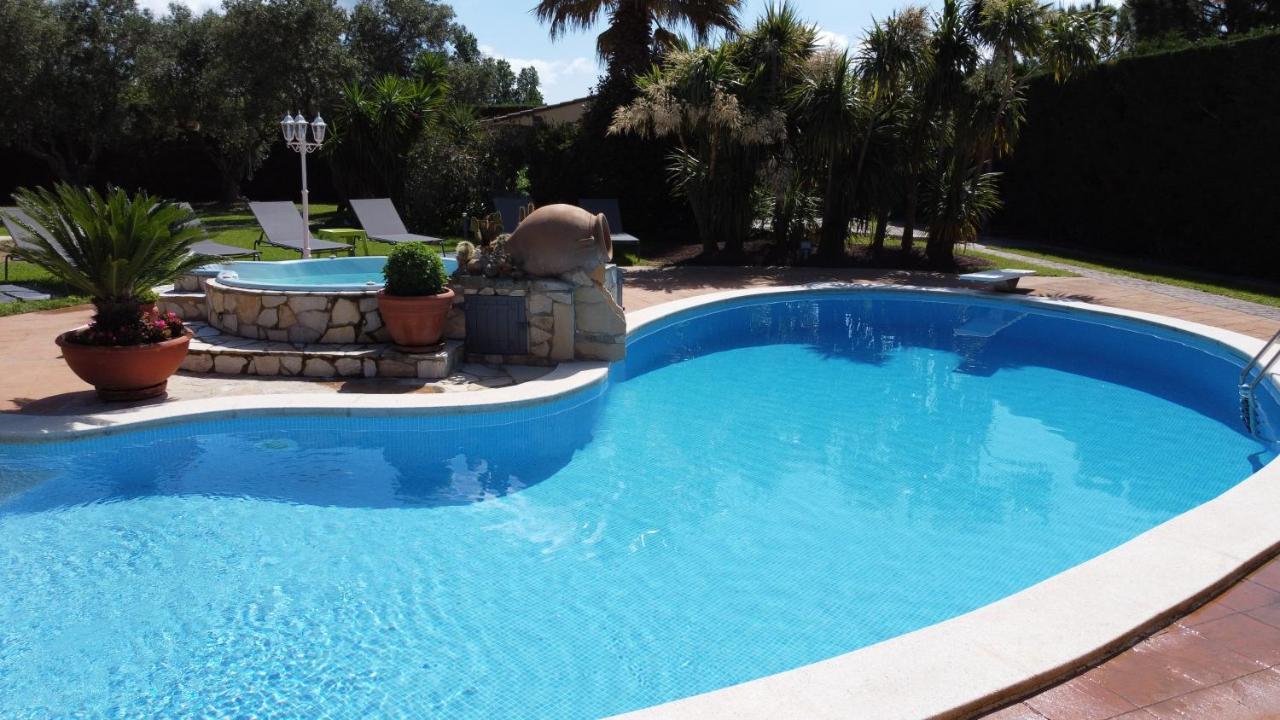 La Villa Du Golf Peralada Esterno foto